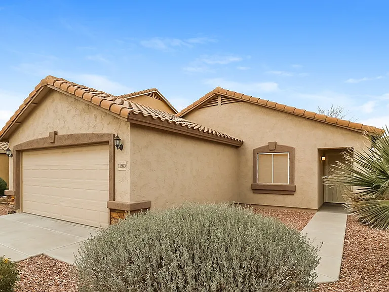 11560 W Purdue Ave — Photo 3