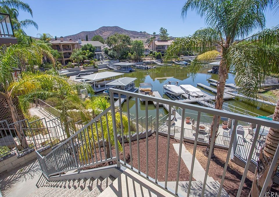 1st image of 24187 Canyon Lake Dr N