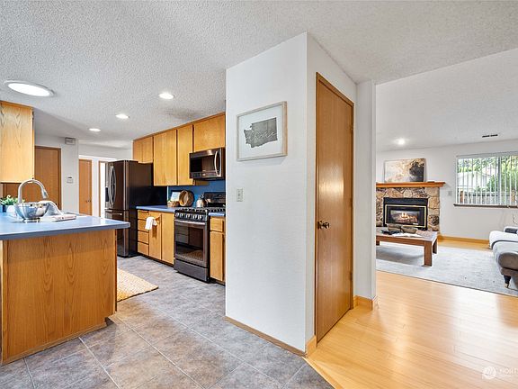 3rd image of 18808 10th Avenue Ct E
