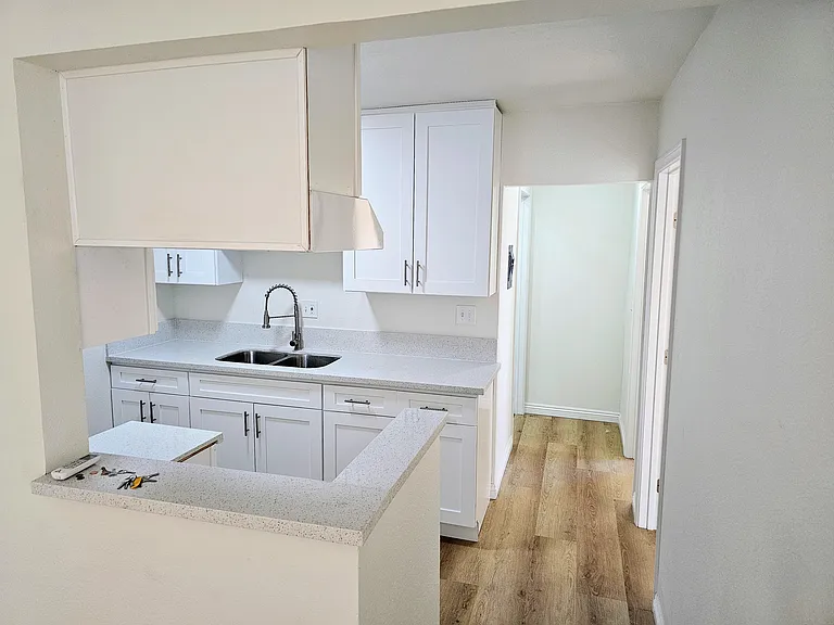 12511 Sunswept Ave #4 — Photo 10