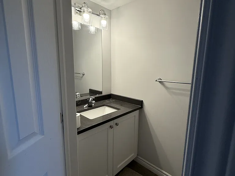1183 Duke St — Photo 20