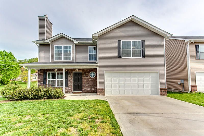 1st image of 8304 Cureton Park Ln