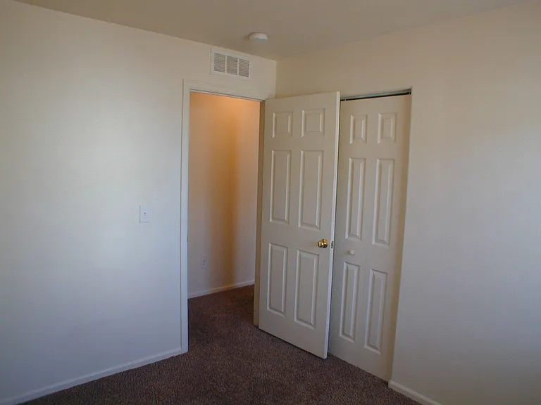 308 Snyder Ave — Photo 11