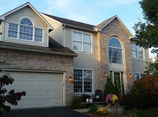 6165 Pirthshire St, Dublin, OH 43016