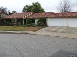 24 Maria Ct, Redlands, CA 92374