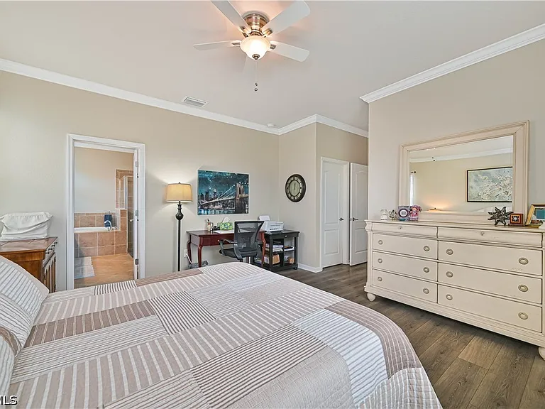 3153 Walnut Grove Ln — Photo 17