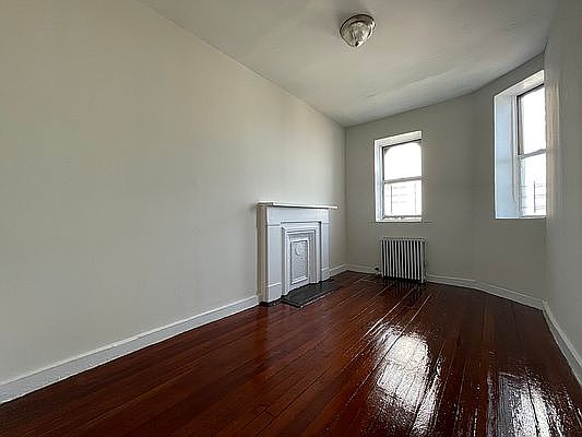4th image of 74 India St APT B18