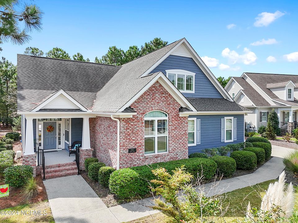 1st image of 3749 Selwyn Circle