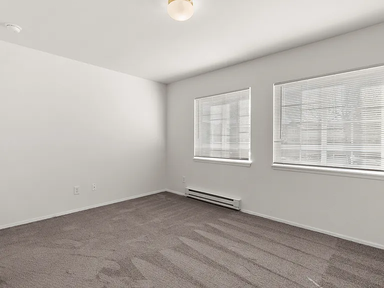 1 Bed 1 Bath with Den Deluxe - 840 Sq Ft 1 Bed 1 Bath with Den Deluxe - 840 Sq Ft