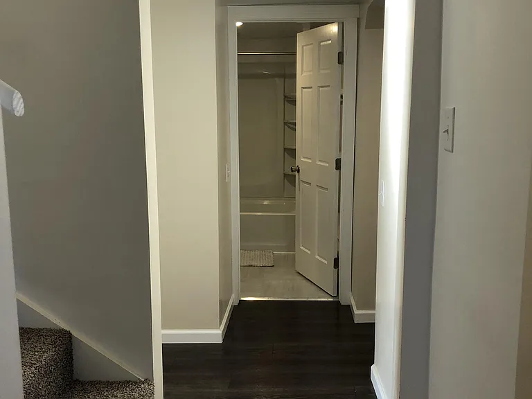 296 Turner St — Photo 10