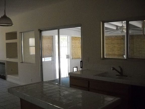 2nd image of 20817 Lakeview Dr