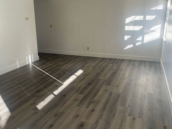 2nd image of 1164 Francisco Ave #1