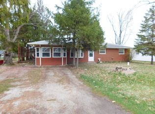 9174 E Doswell Blvd, Cromwell, IN 46732