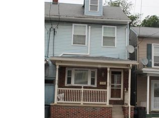 119 S 2nd St, Saint Clair, PA 17970