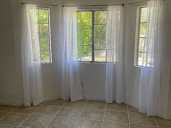 5th image of 52715 Avenida Bermudas