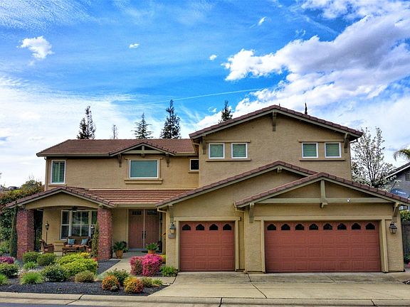 2nd image of 3906 Mariella Ct