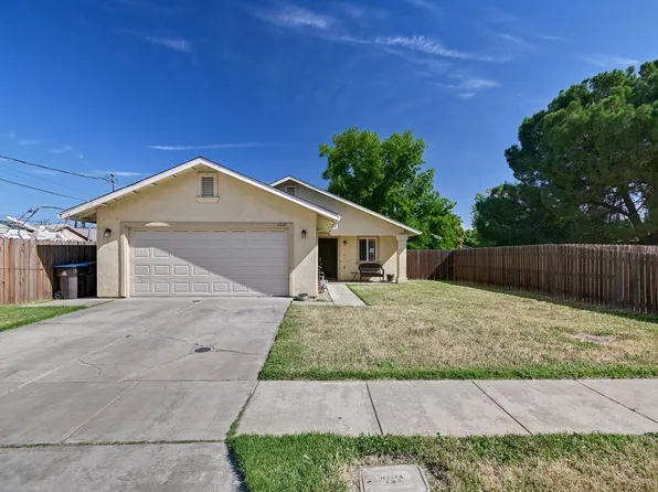2637 W Acacia St, Stockton, CA 95203
