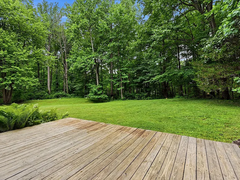 26 Pebble Dr — Photo 29