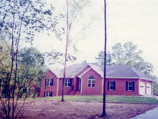 1st image of 4895 Oglesby Rd