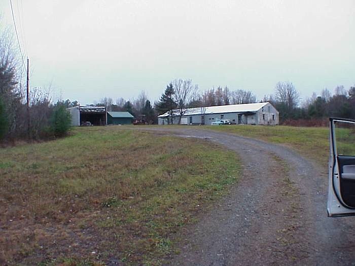 2nd image of 22 Mill Ln