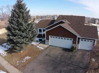 9106 Regent Pkwy N, Brooklyn Park, MN 55443