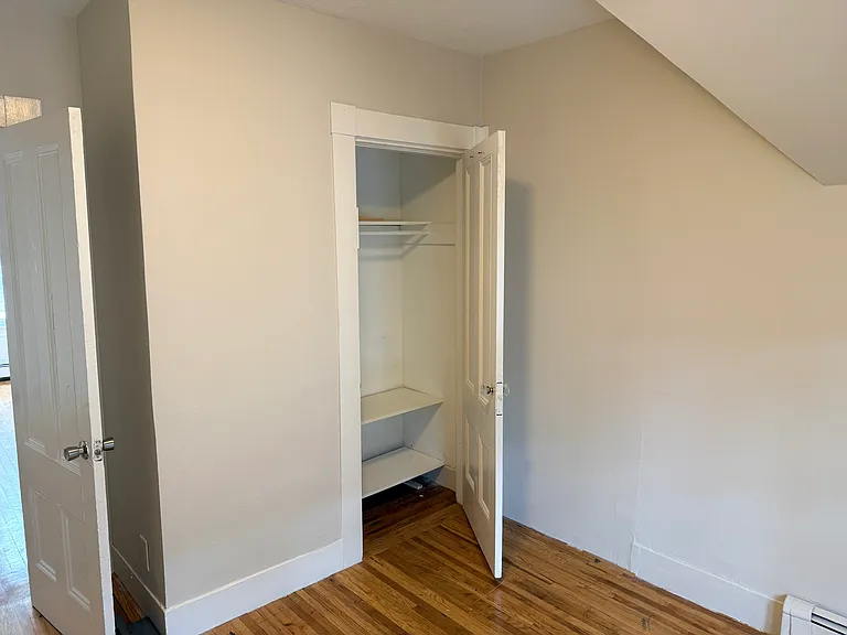 8 Winnemay St #2 — Photo 8