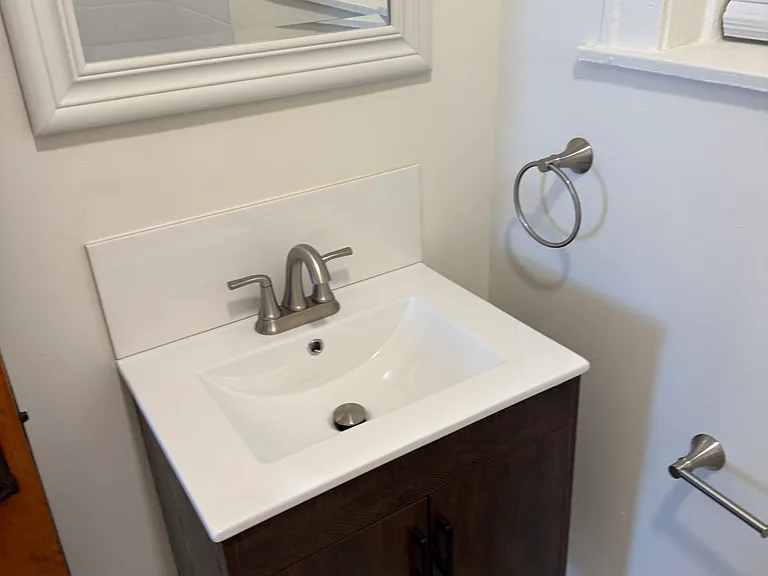 2737 N Laramie Ave — Photo 10