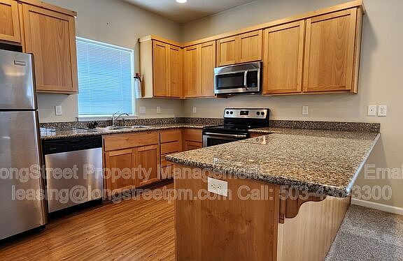 4th image of 1637 SW 53rd St #101