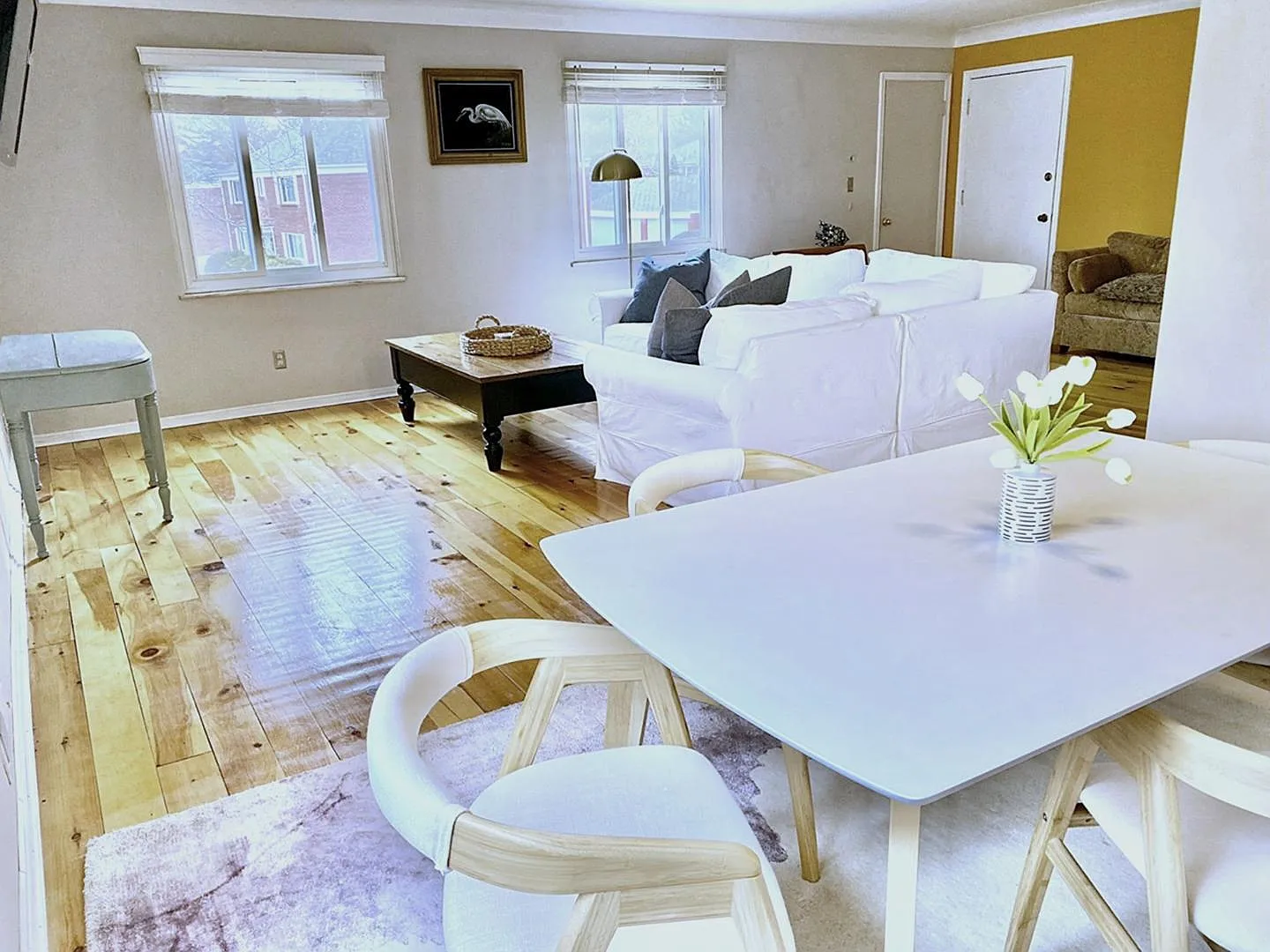 2 bed, 1.0 bath, 1170 sqft, $1,495 — Photo 2