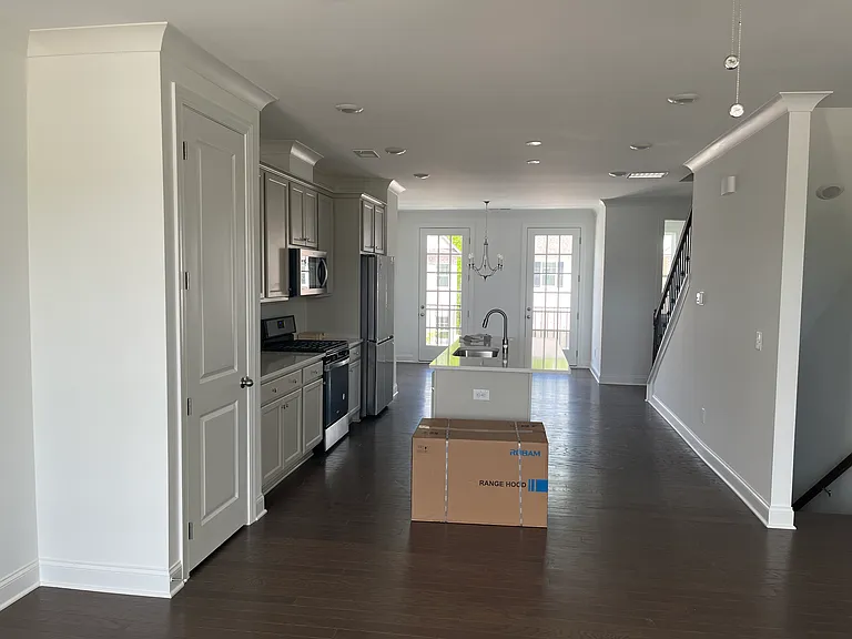 4277 Baden Aly — Photo 11