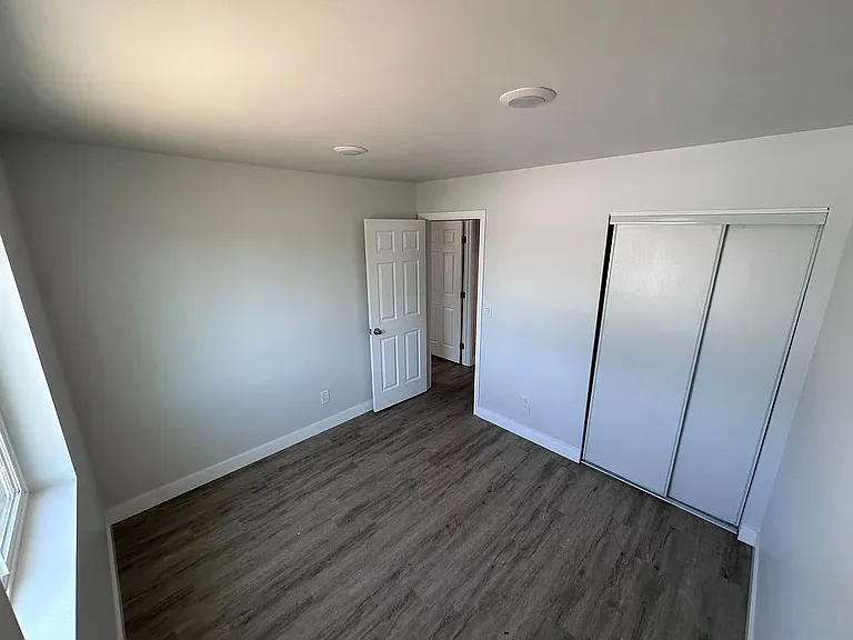218 Doolittle Dr #1 — Photo 7