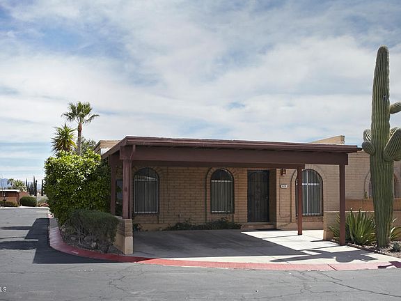 3rd image of 6170 N Calle Platina