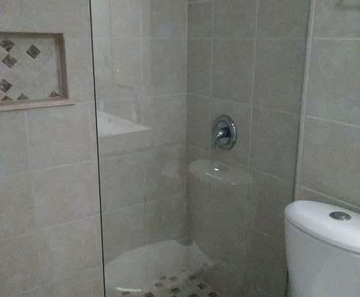 4th image of 2212 Country Club Dr APT 25C