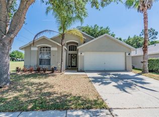 5810 Hawkwood Ct, Lithia, FL 33547
