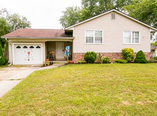 4 Mallard Ct, Clementon, NJ 08021