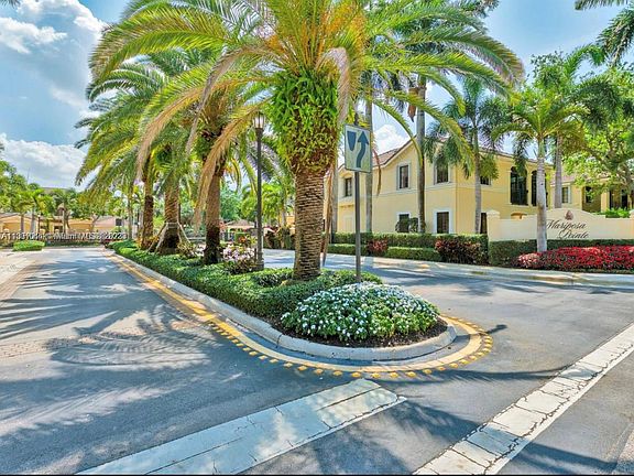 2nd image of 1627 Passion Vine Cir #15-3