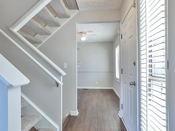 3rd image of 2722 Hurstland Ct