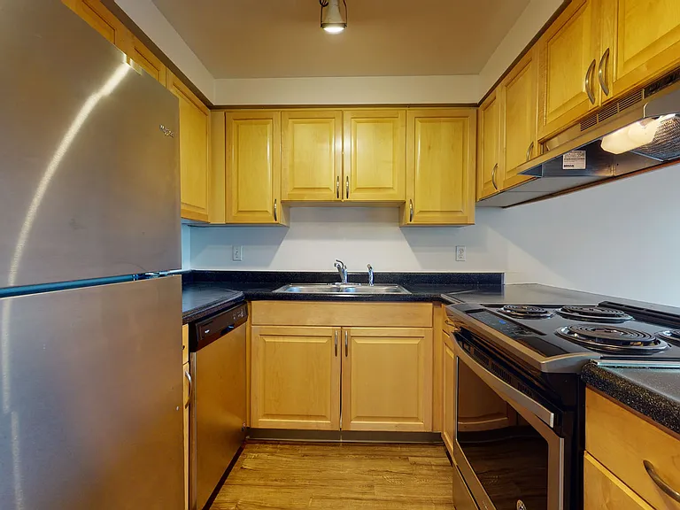 Tualatin Heights — Photo 47