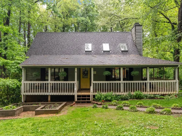 217 Jefferson Woods Dr, Forest, VA 24551