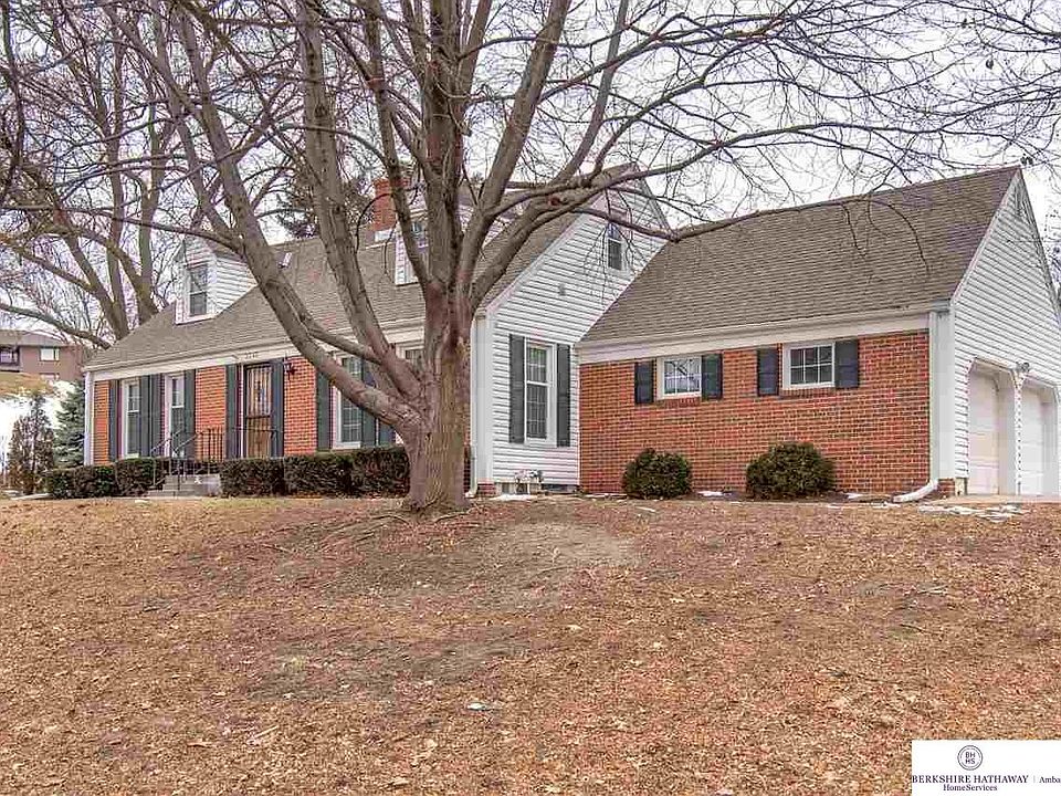 1st image of 3240 Maplewood Blvd