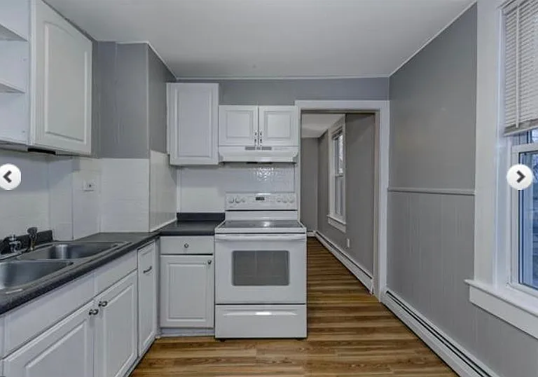 kitchen facing living room