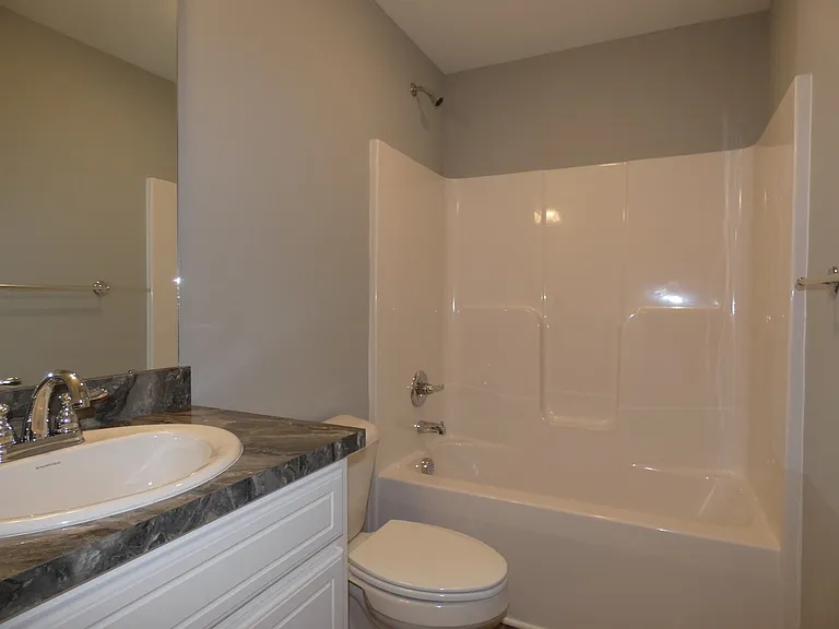 1930 Sapphire Rd — Photo 12