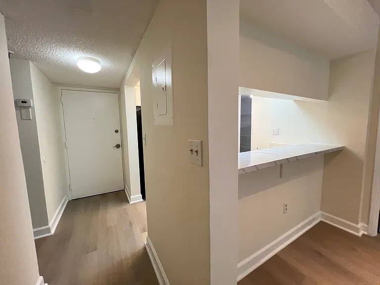 800 N Miami Ave #210 — Photo 16
