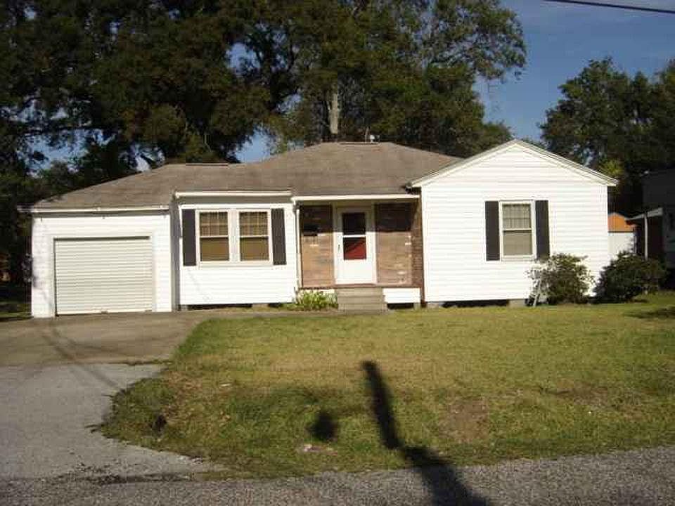 1st image of 408 S 23rd St