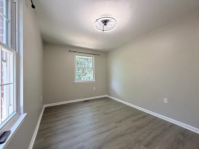 19533 Fetlock Dr — Photo 31
