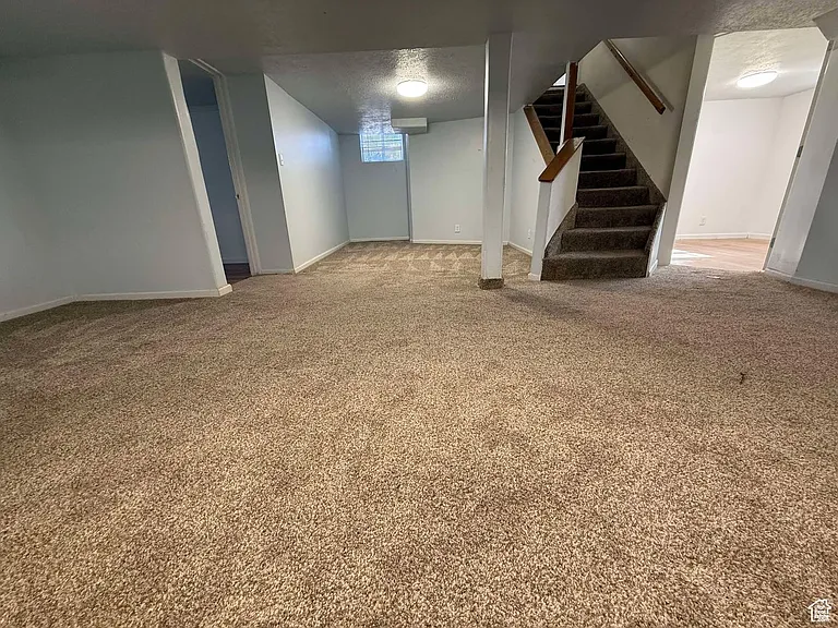 73 Garden St — Photo 17