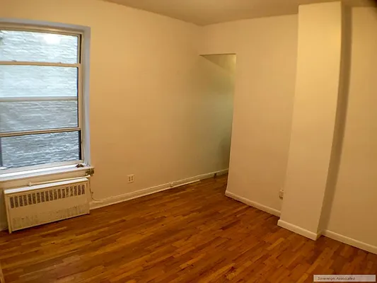 Rented by Sovereign Associates | media 8