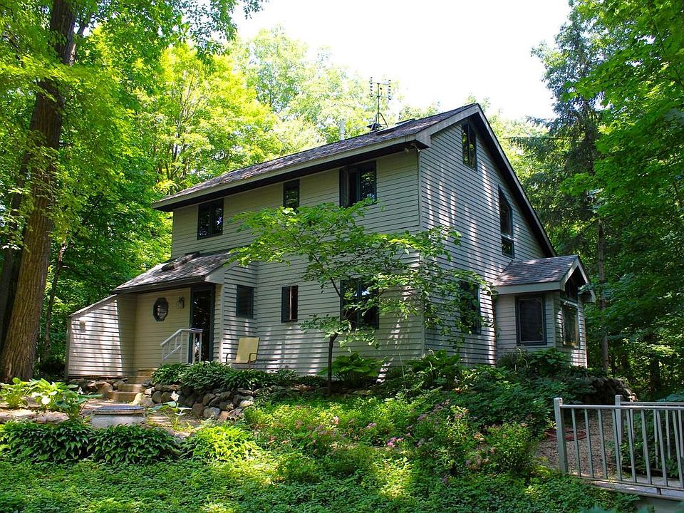 1st image of 9561 Maple Tree ROAD