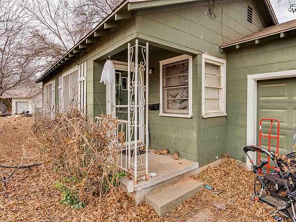 2nd image of 514 Rosewood St