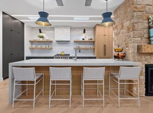 1327 Eolus Ave, Encinitas, CA 92024